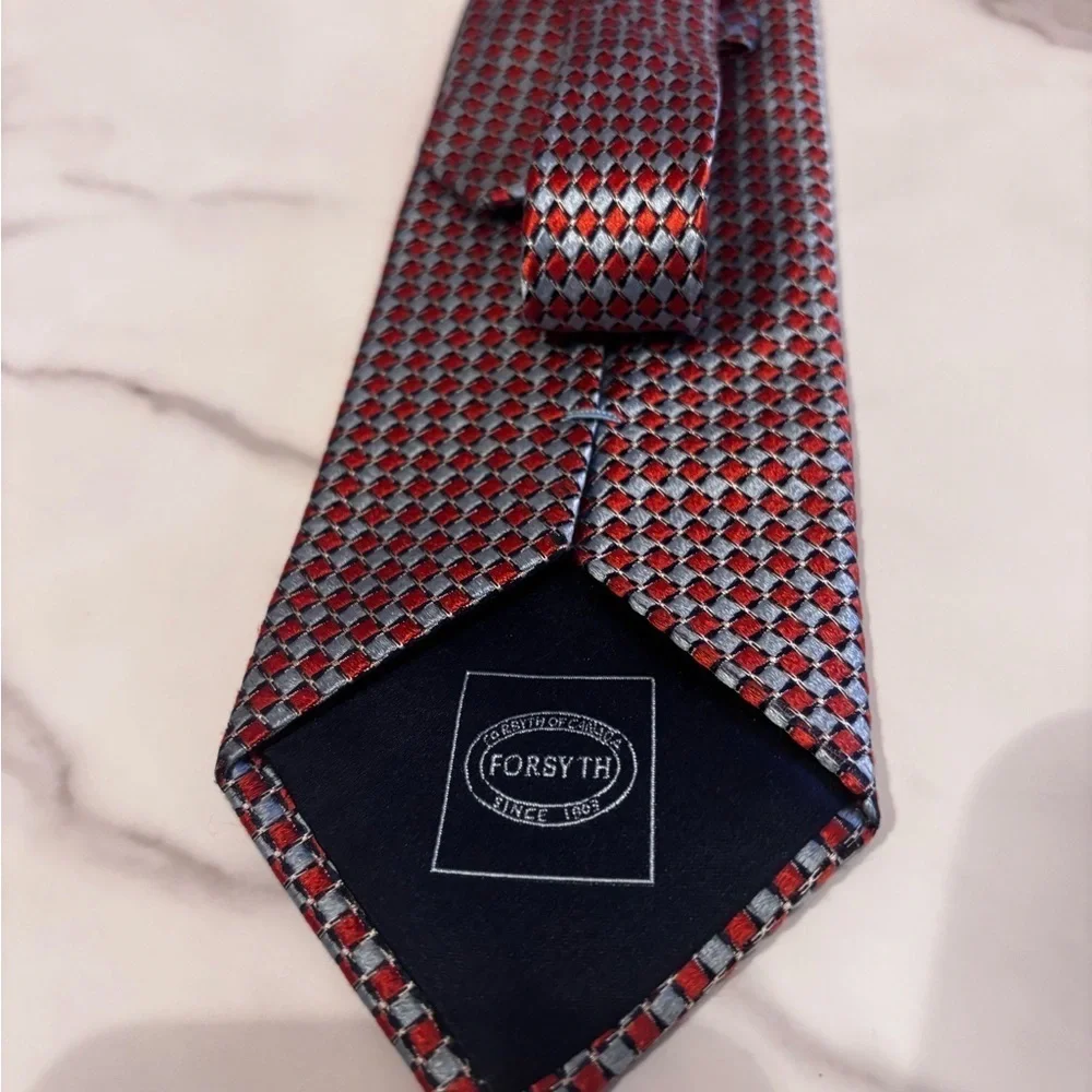 Sophisticated Red and Gray Checkered Men's Tie